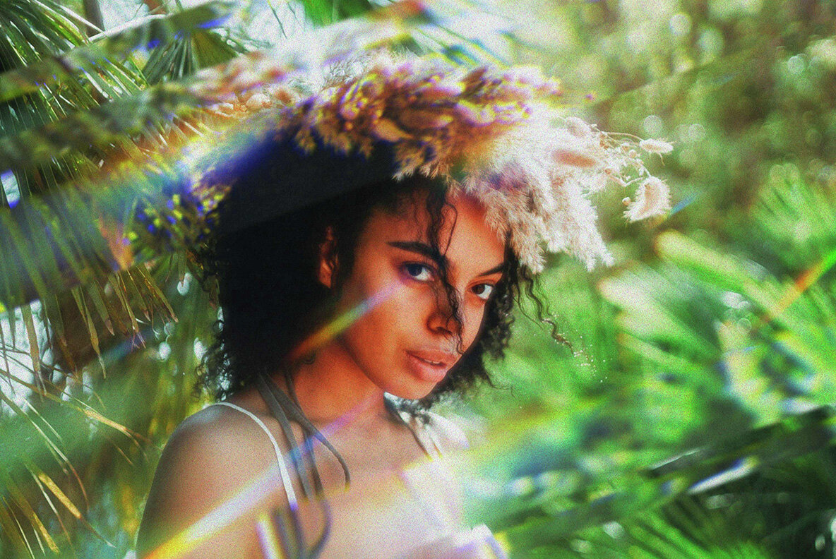 Prismatic Chrome Lens Photo Effect 6