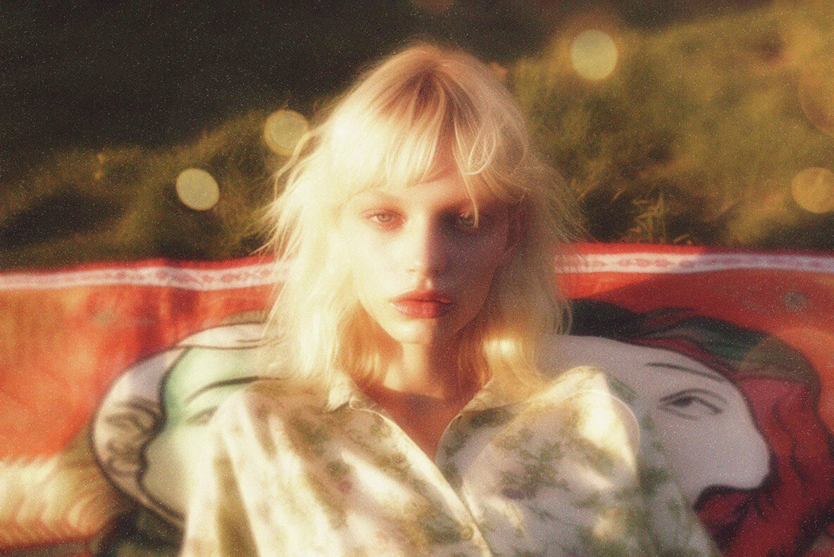 Dreamy Glow Photo Effect 5