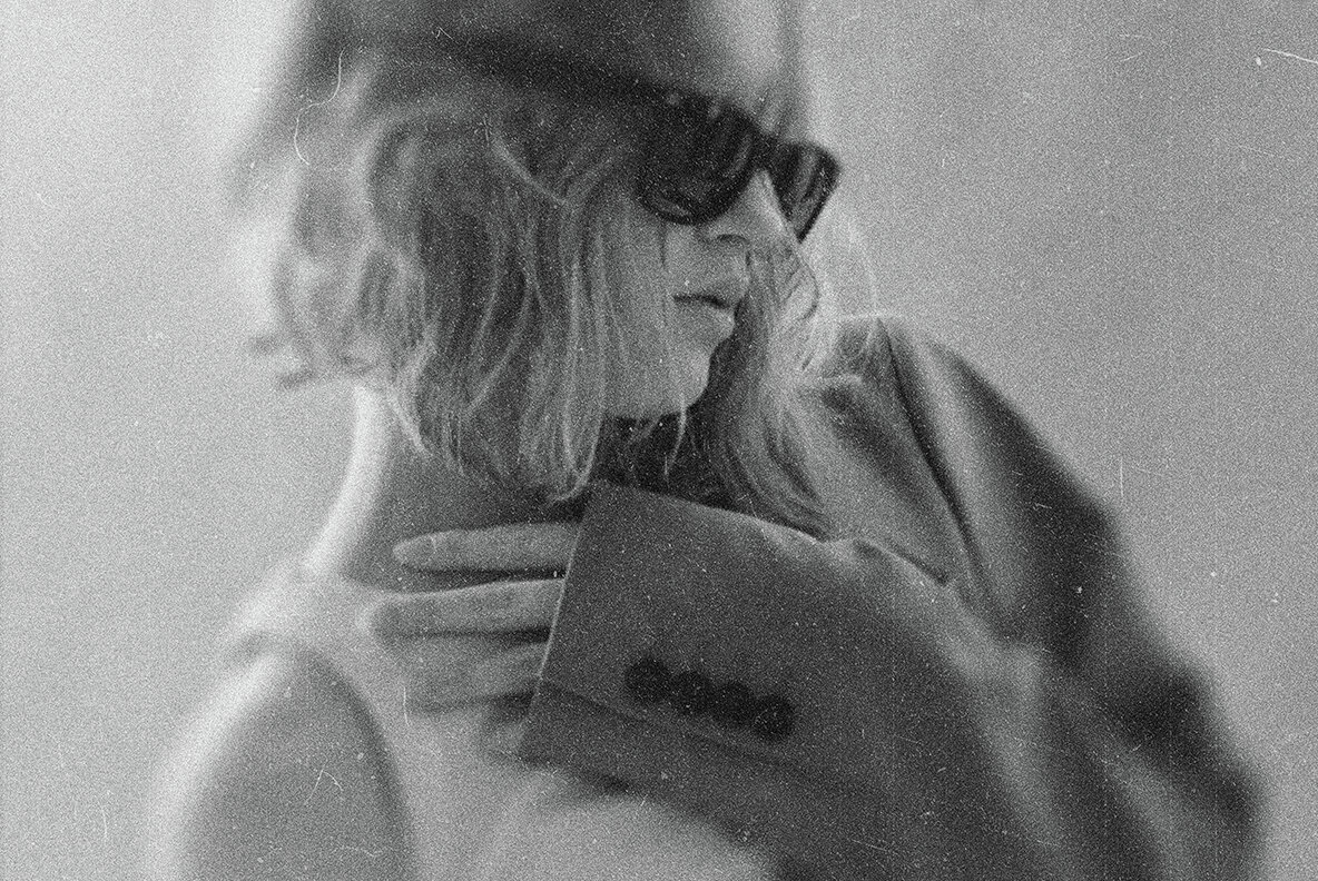 Cinematic Noir Photo Effect 7