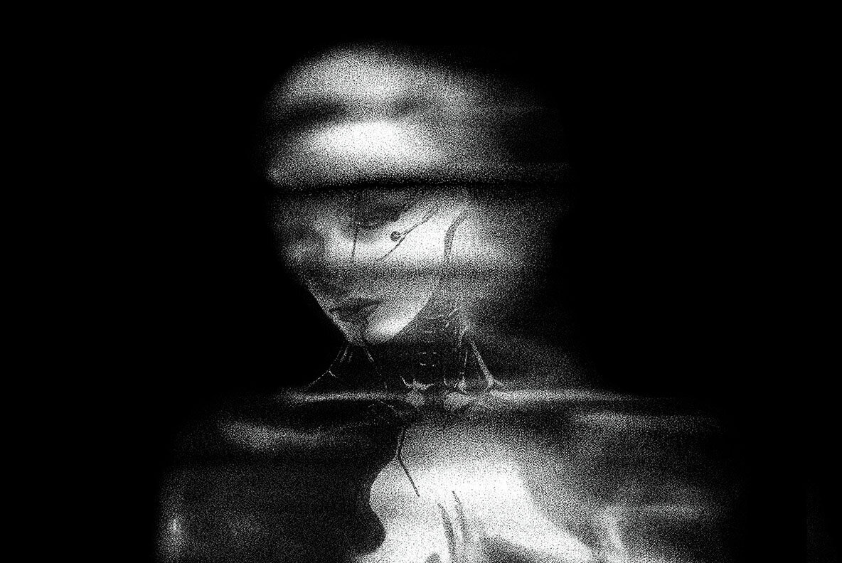 Sandstorm Distort Photo Effect 2