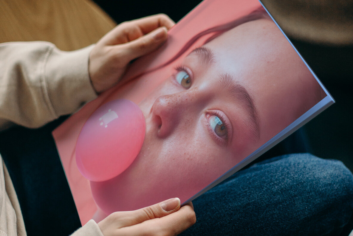 Girl with bubble gum 14