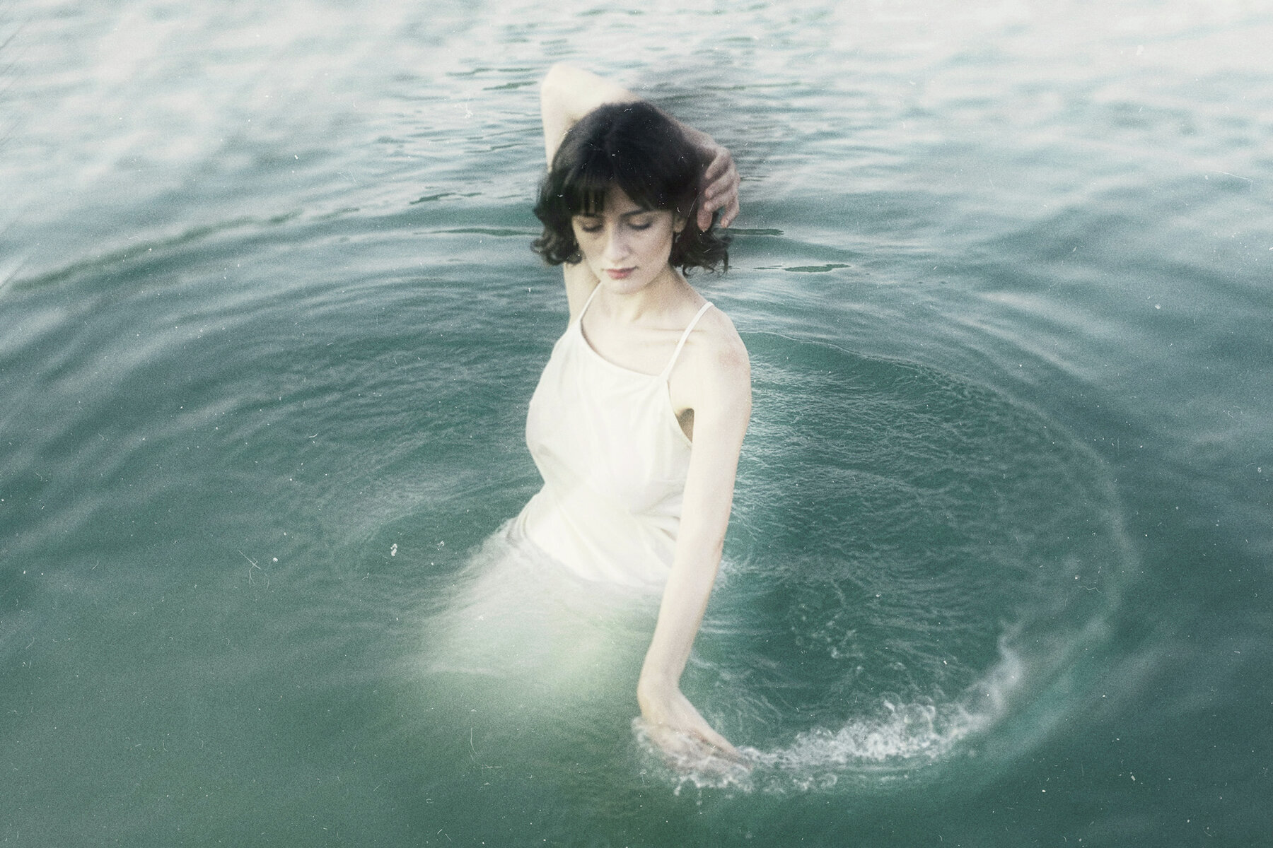 Blurry Glow Photo Effect 2