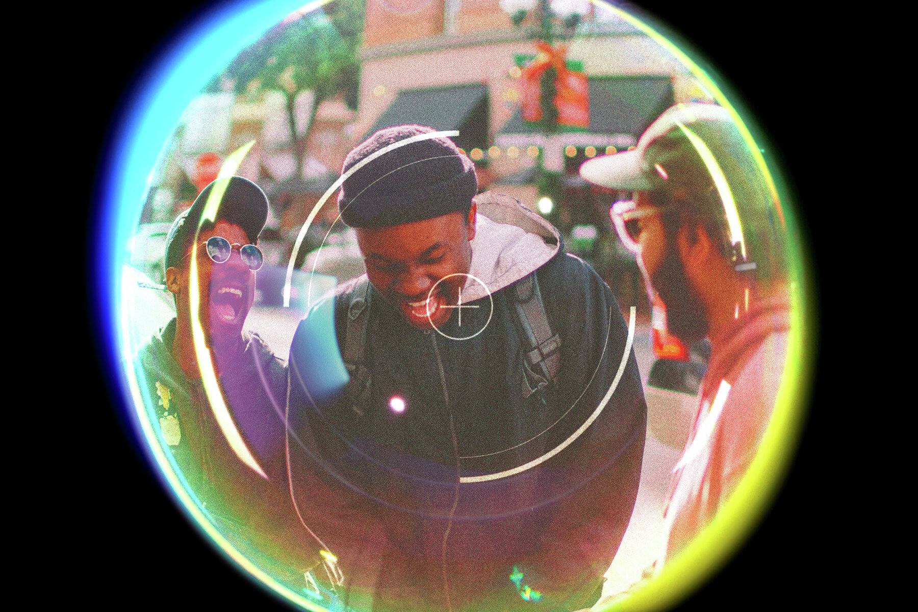 Shiny Fish Eye Photo Effect 4