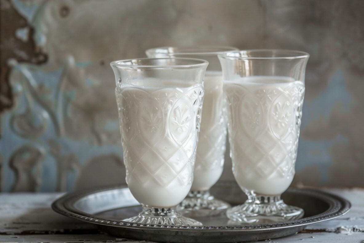Milk glasses 9