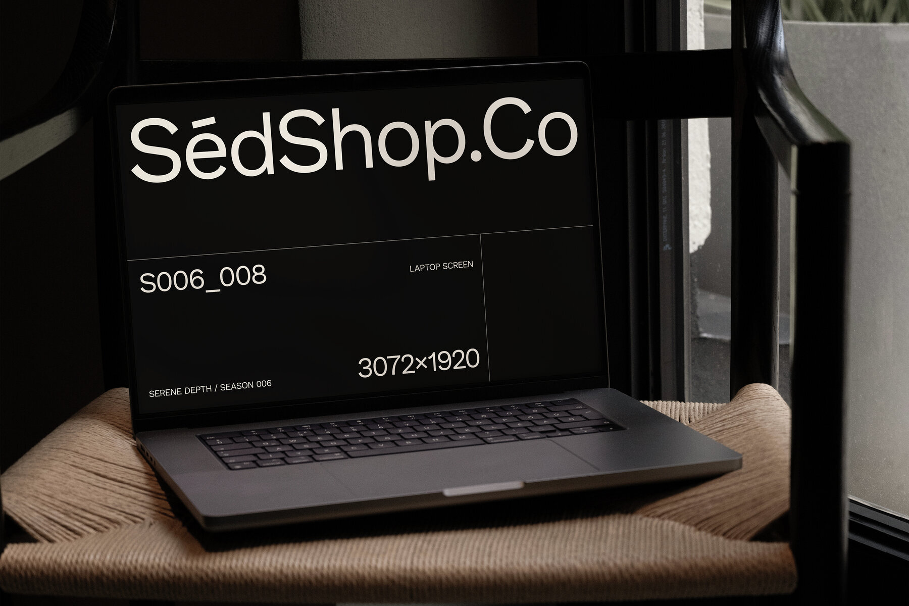 Macbook Pro Mockup S006 008 3