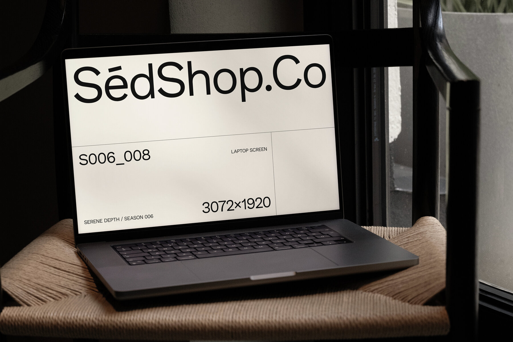 Macbook Pro Mockup S006 008 4