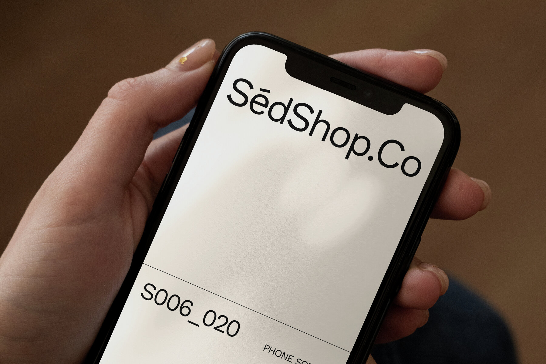 iPhone Mockup S006 020 4