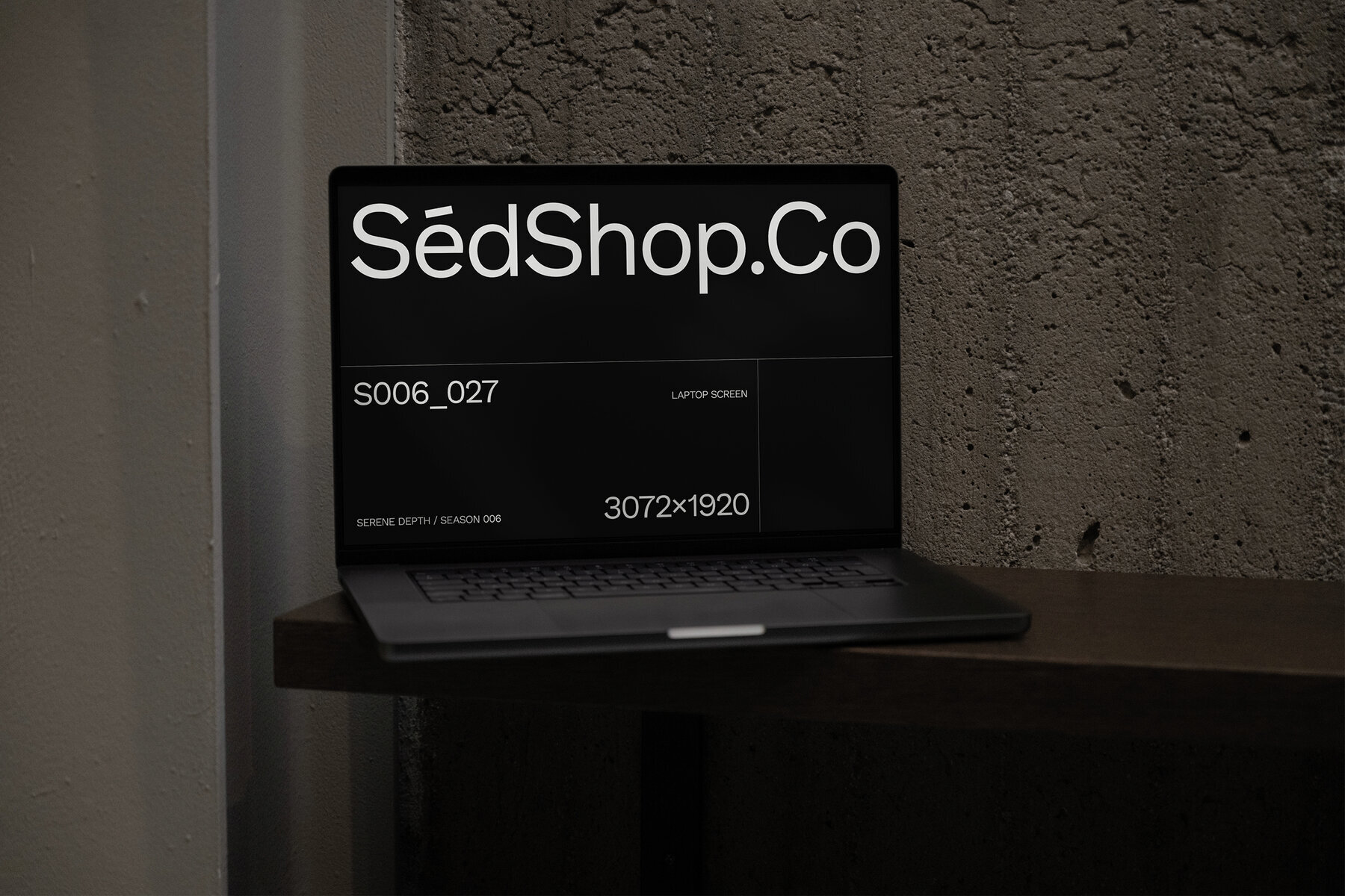 Macbook Pro Mockup S006 027 3