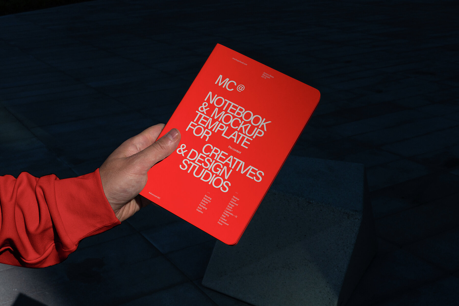 Branding Identity Mockups RAW Series 01 7