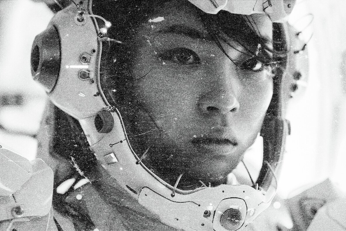 Speckled Bad Print Photo Effect 6