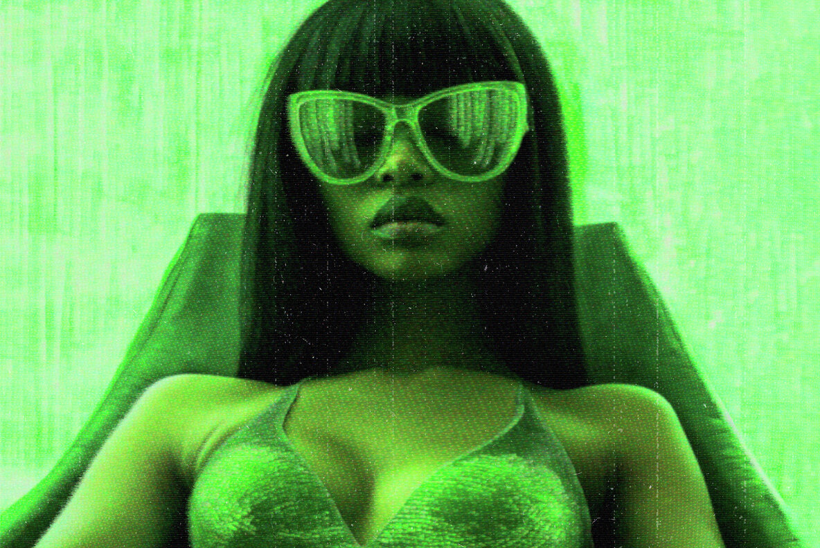 Old Television Photo Effect 8