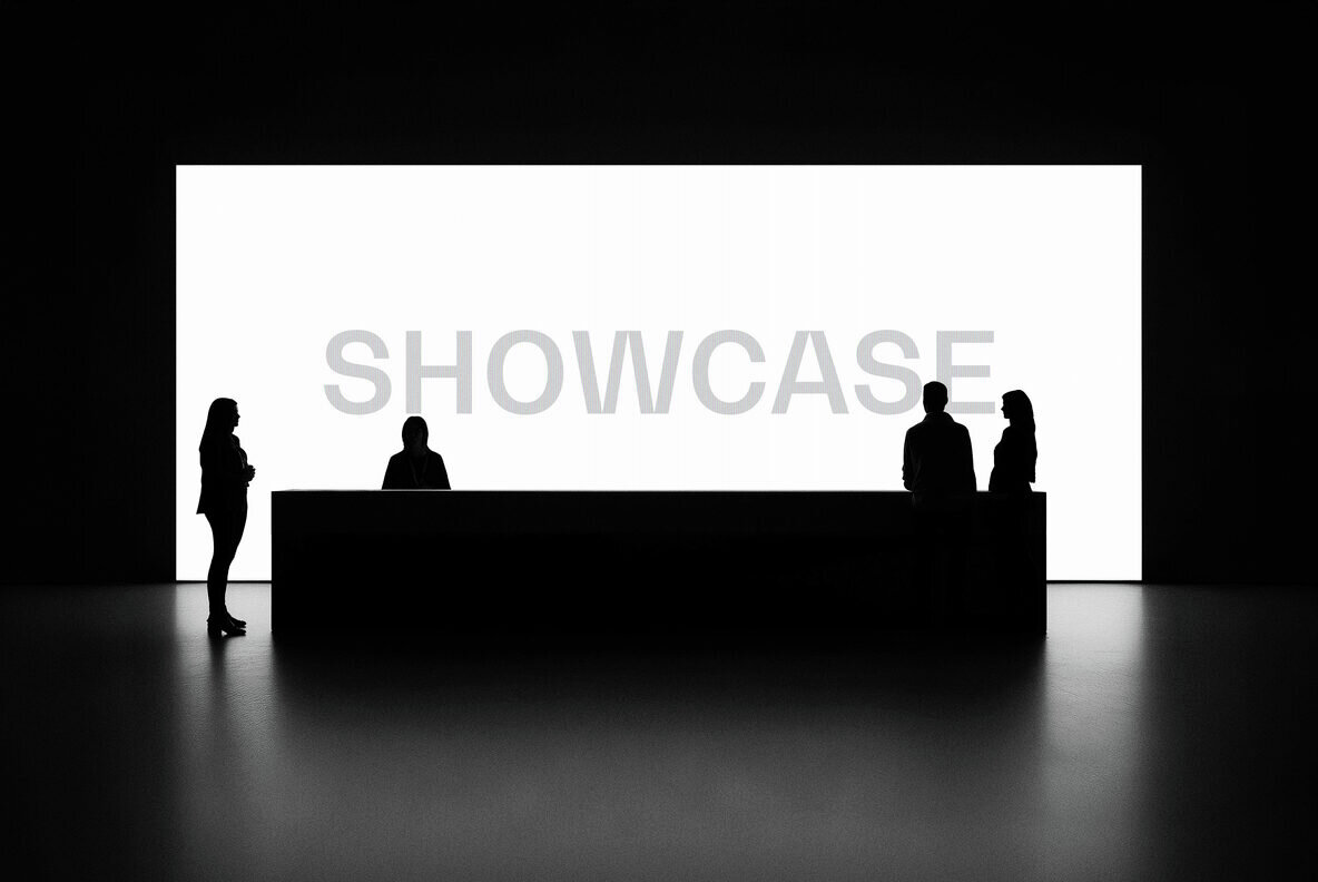 Large Expo Screen Mockup 6