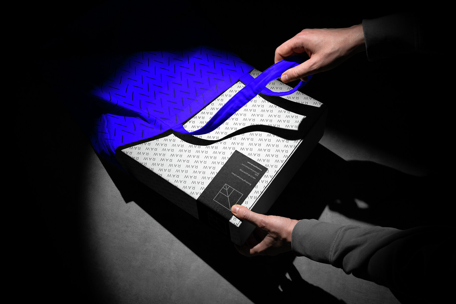 Post Packaging Mockups Kit 7