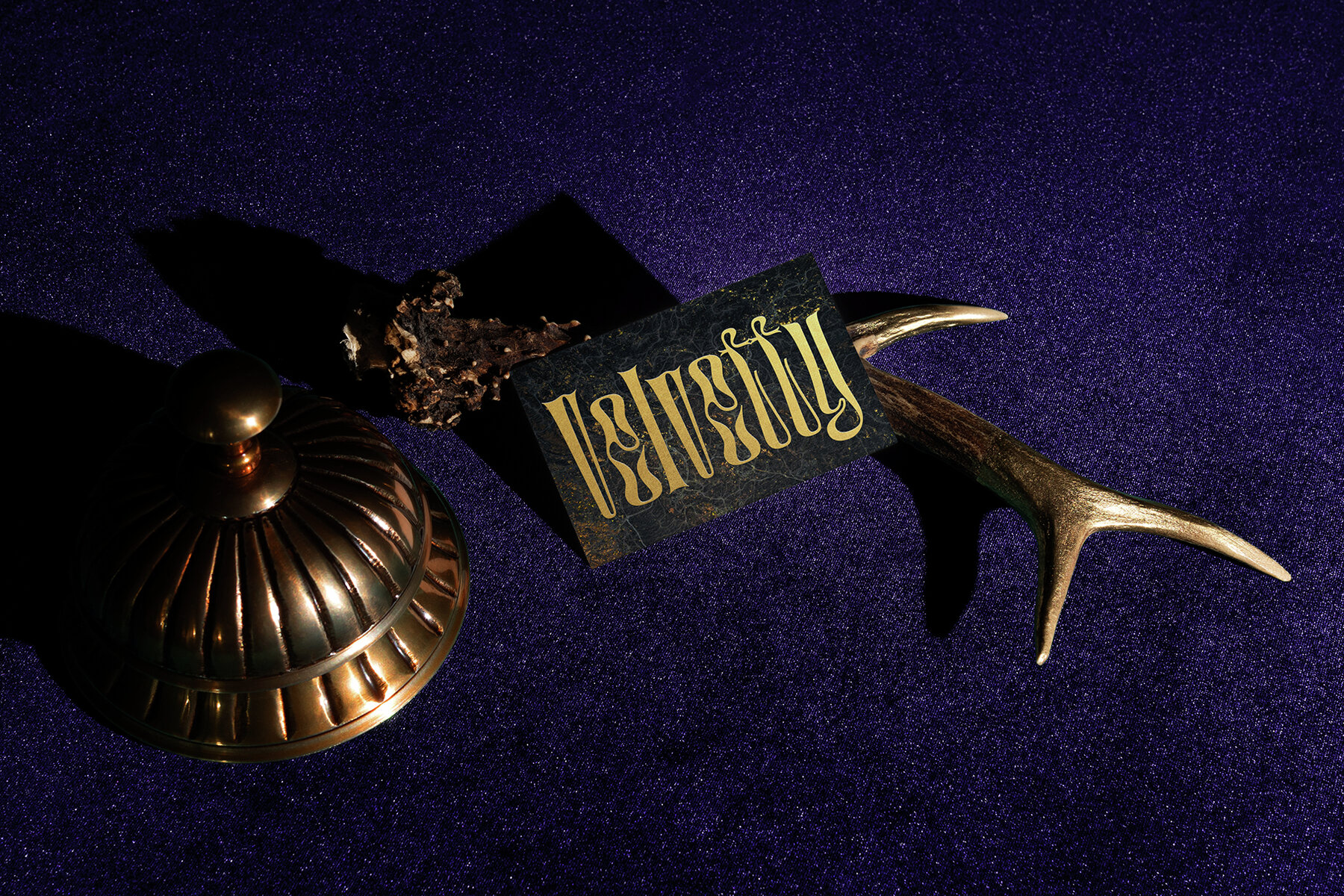 Velvetty Branding Mockups Bundle 18