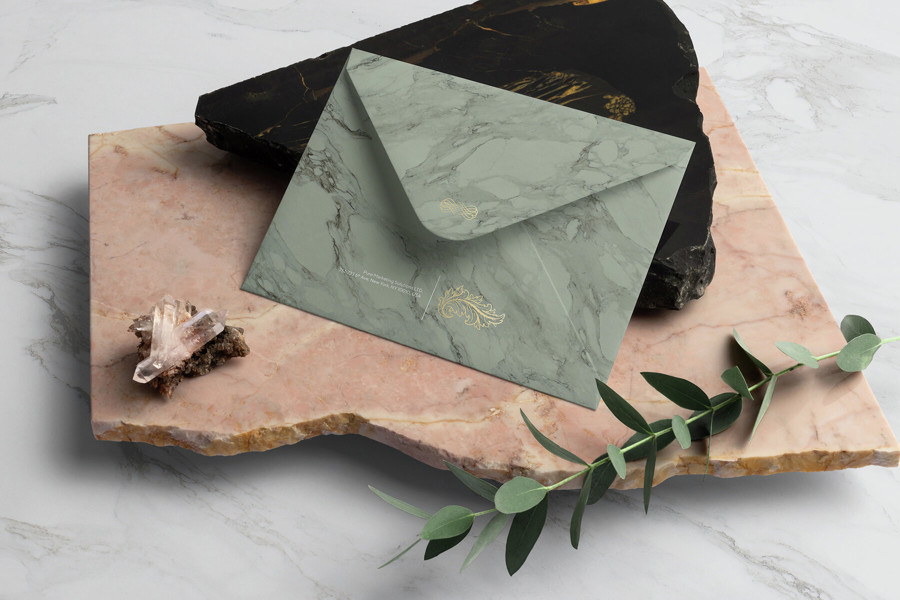 Athena Branding Mockups kit 9