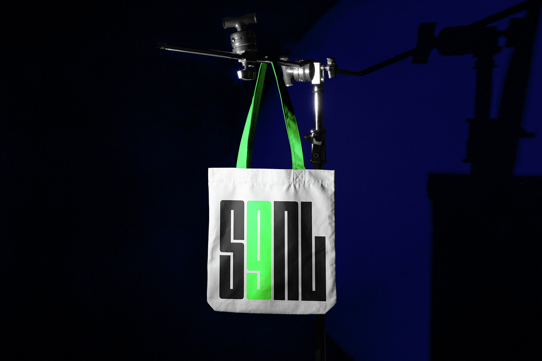 Tote Bag Mockups   SGNL Series 6