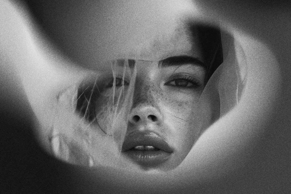 Grain Shapes Photo Effect 6