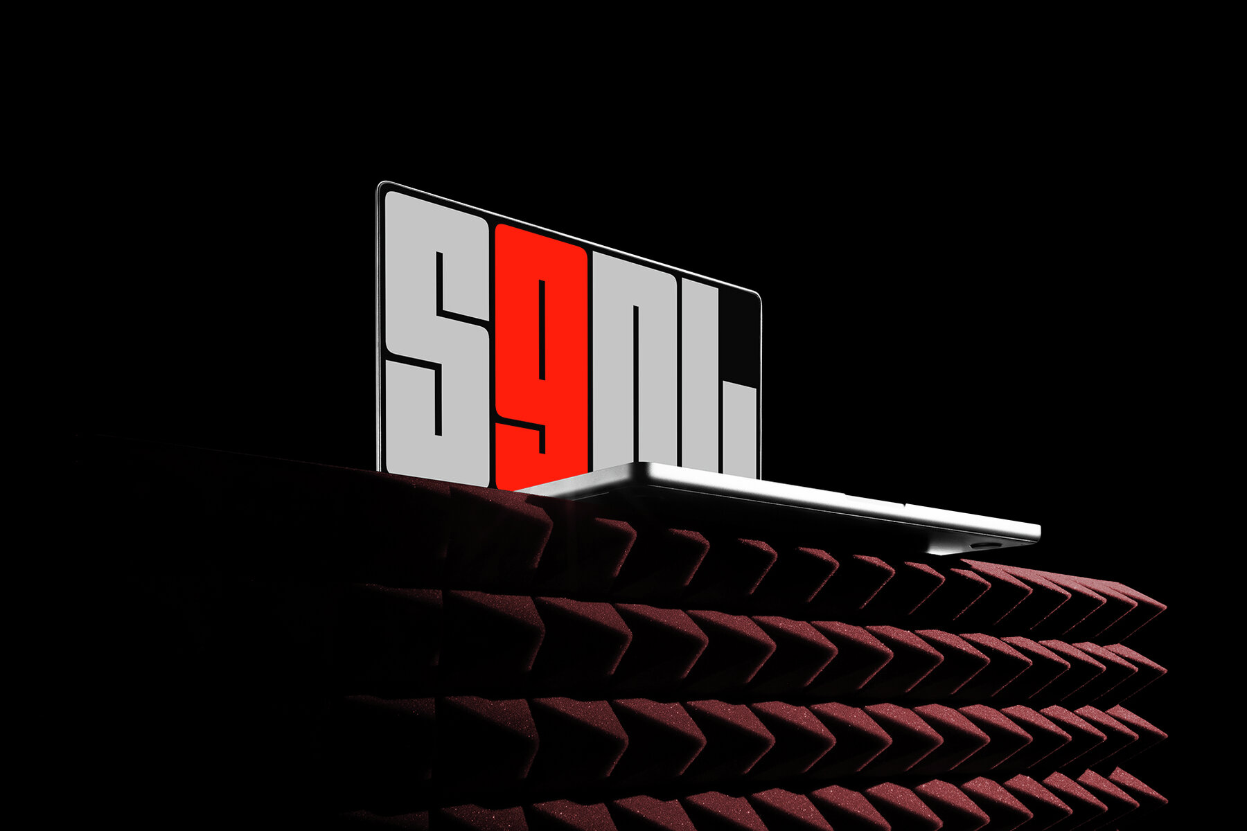 MacBook Pro Mockups   SGNL Series 5