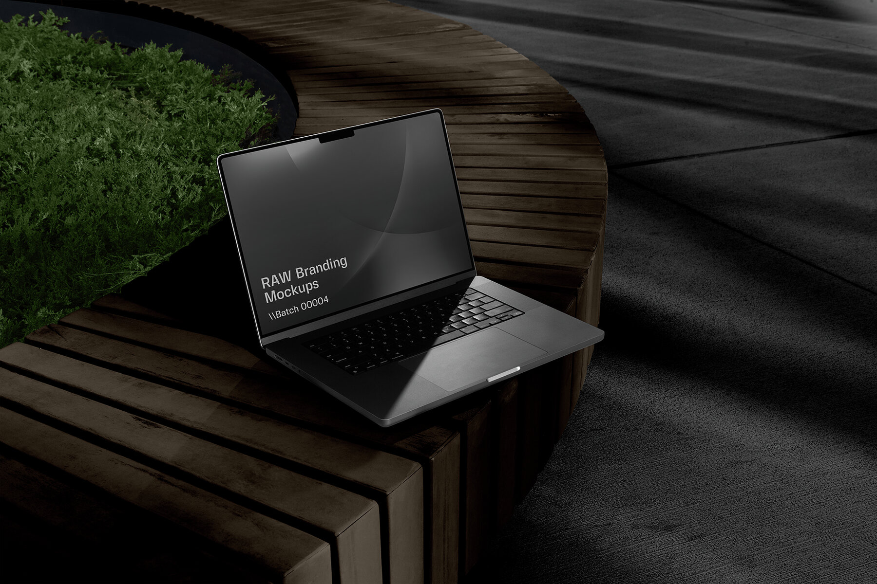 MacBook Pro Mockups   RAW Series 4