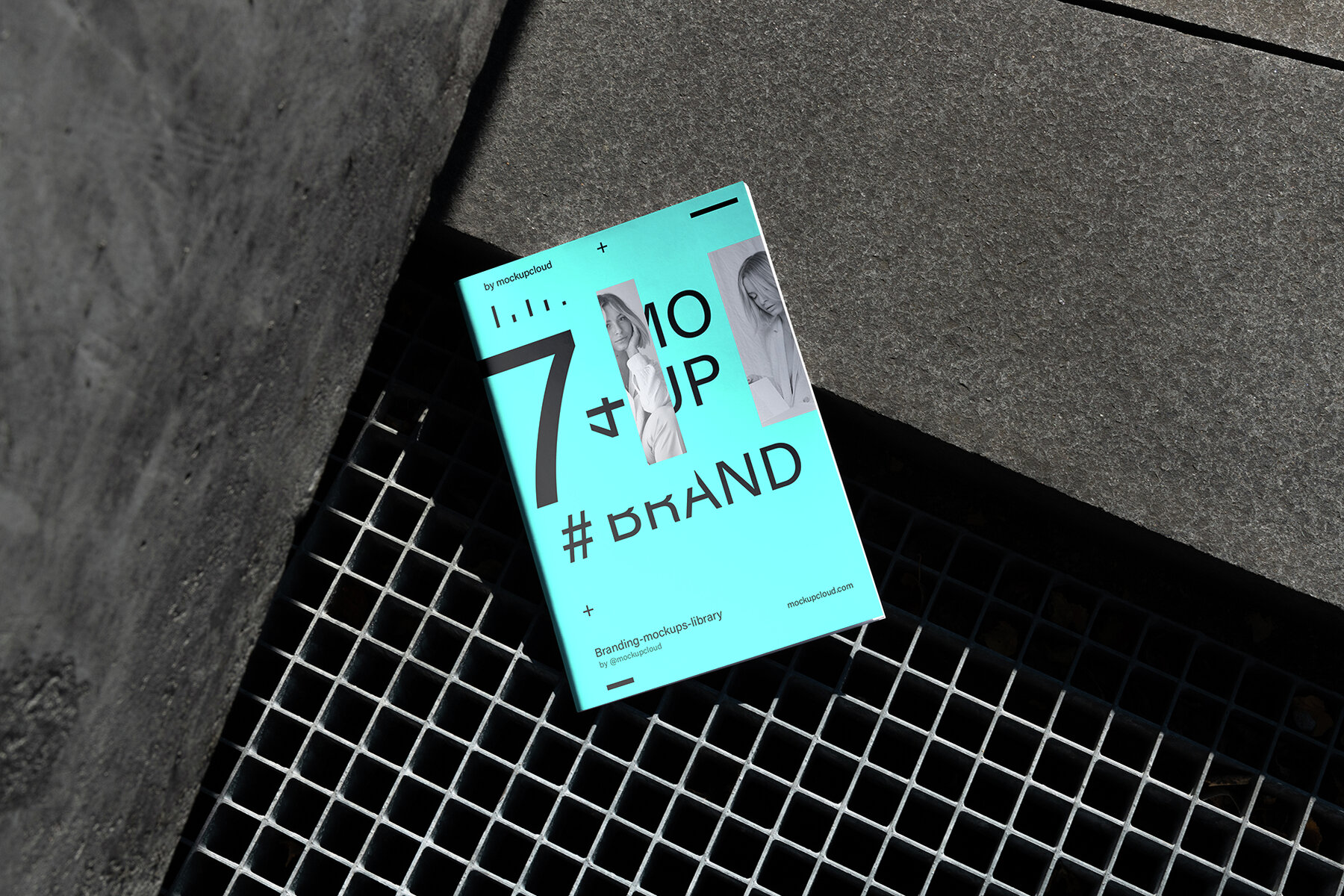 Brochure Mockups Kit   Raw Series 7