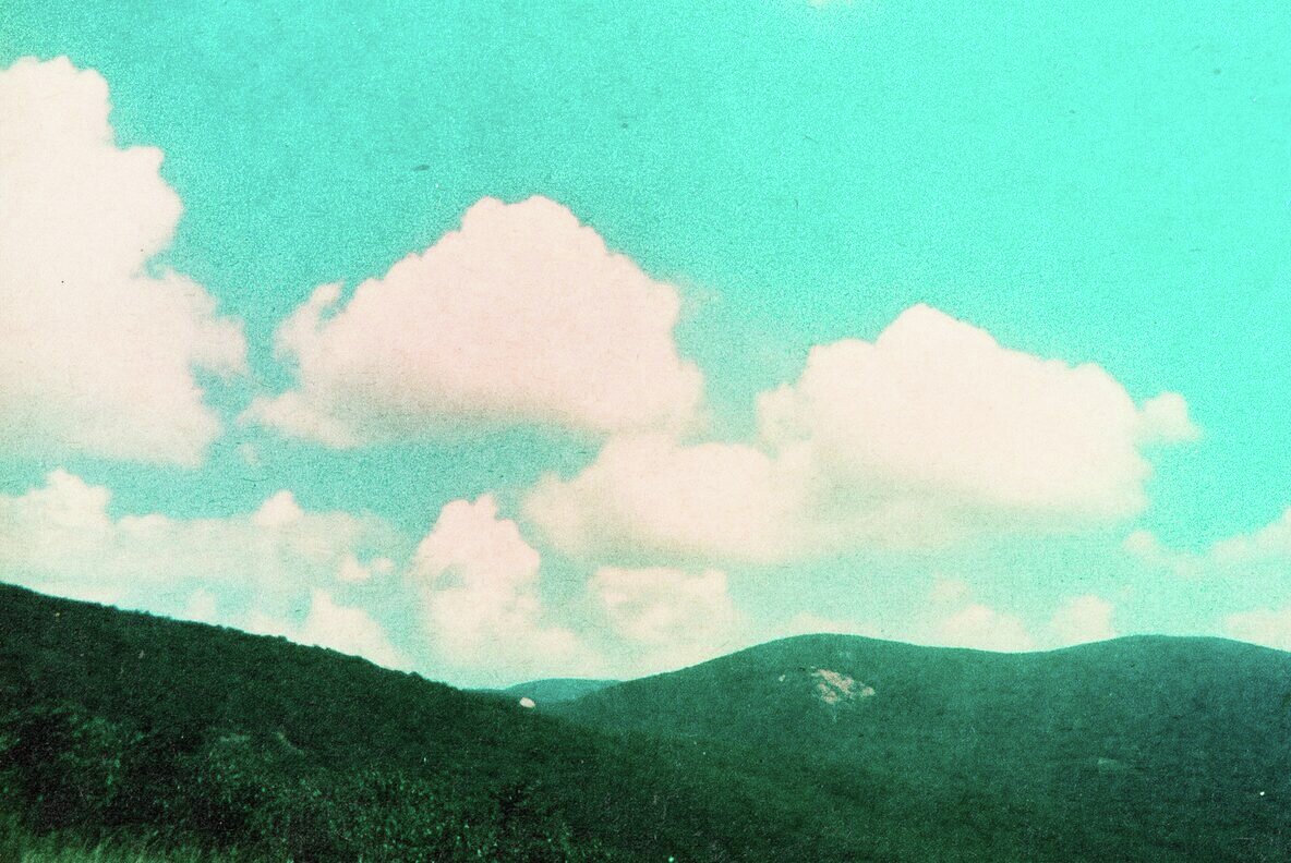 Grainy Vintage Photo Effect 4