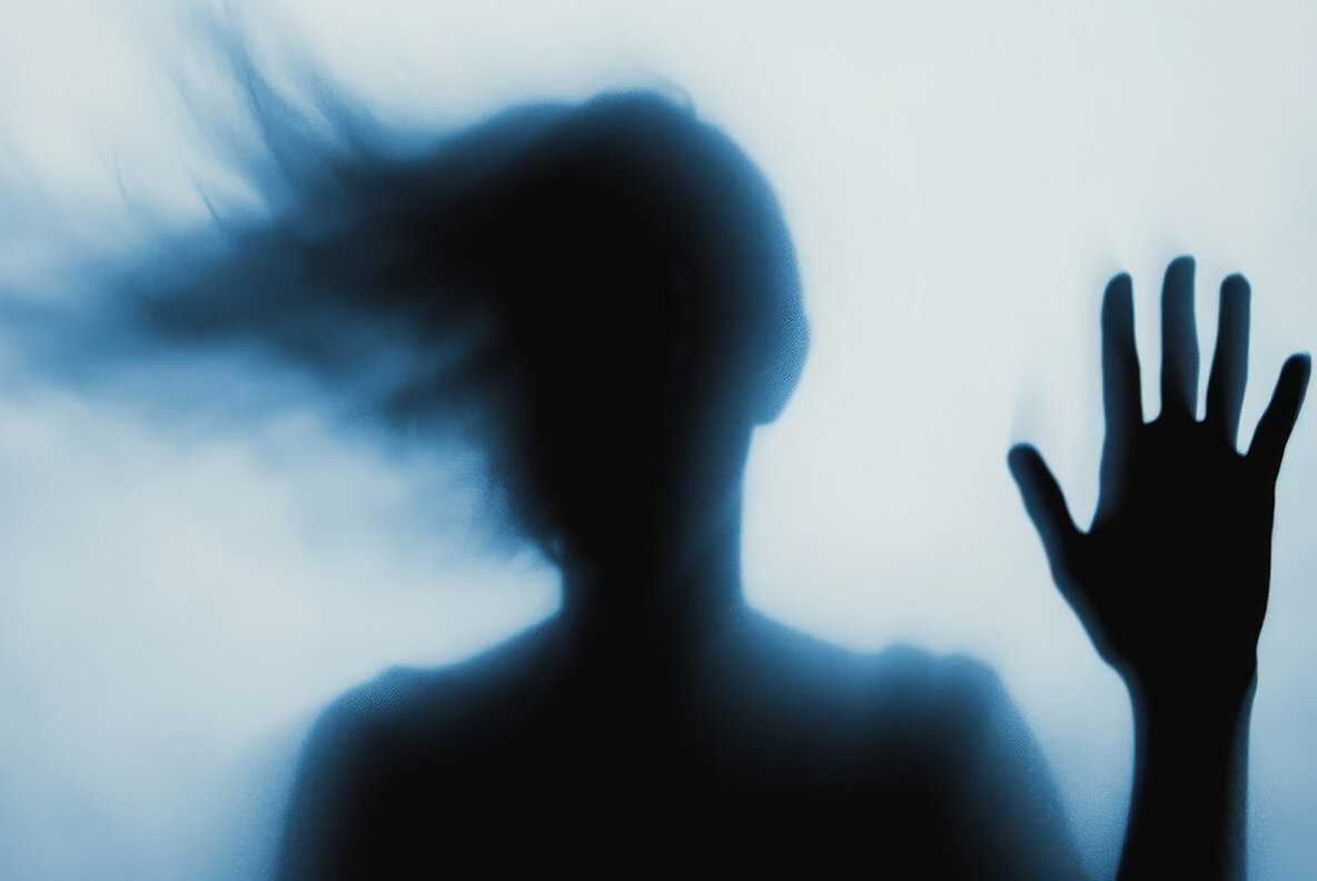 Blurred silhouettes 7