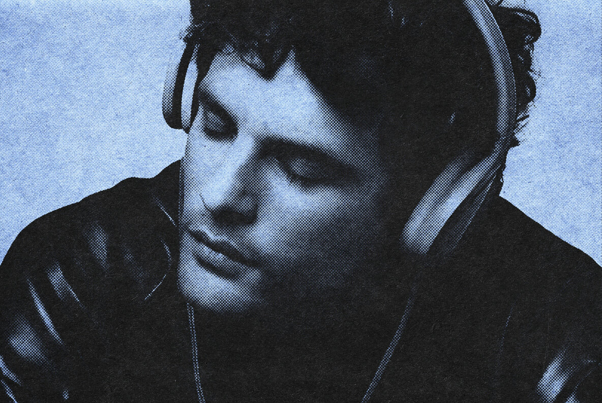 Retro Colorful Halftone Photo Effect 3