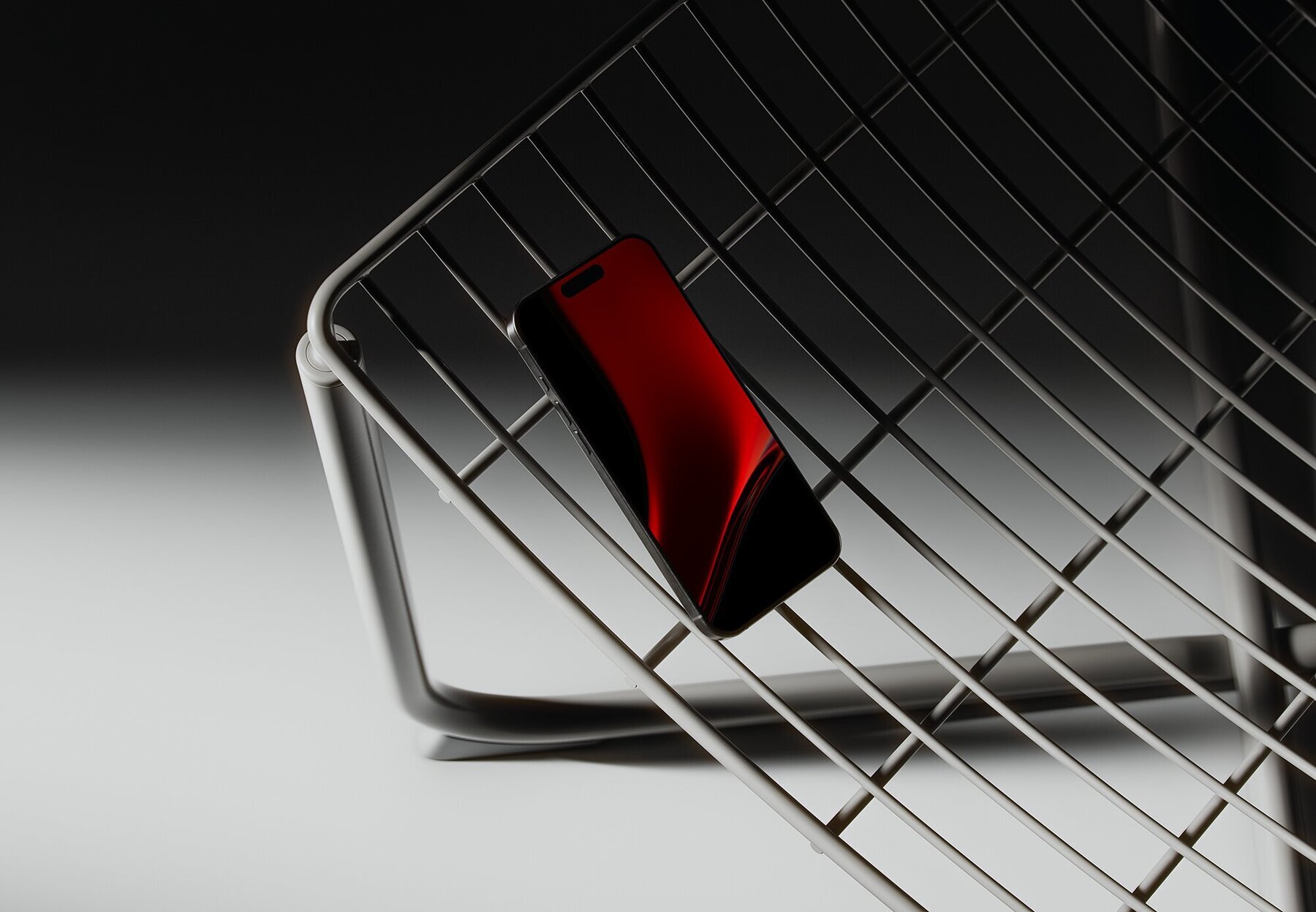 iPhone 16 Pro Max     5 1