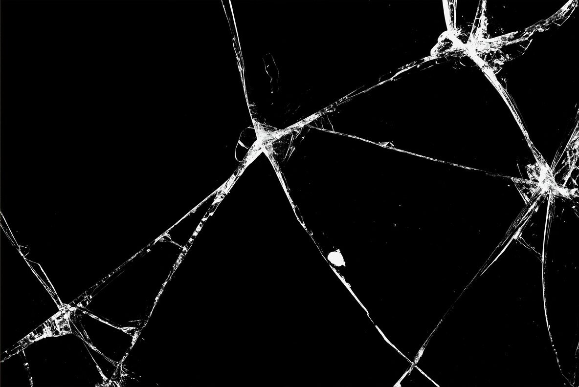Cracked Glass Overlay Textures 4