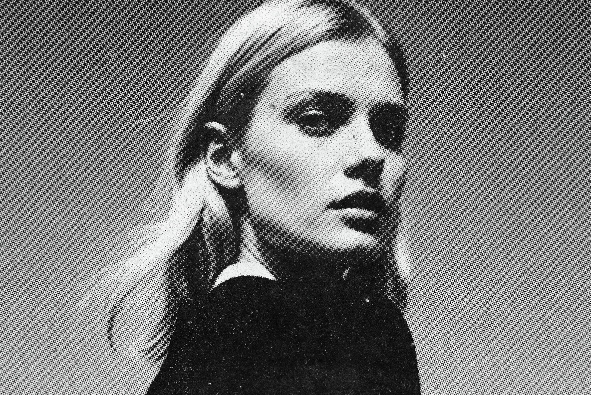 Halftone Print Style Photo Effect 5