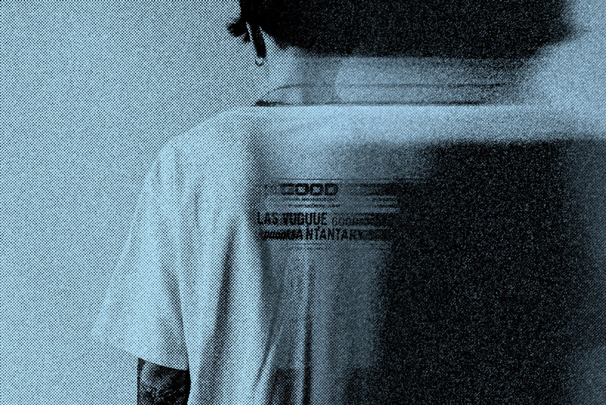 Halftone Motion Blur Effect 4