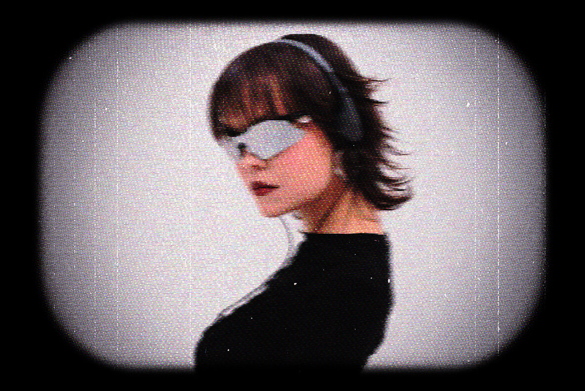 Aged TV Photo Effect 6