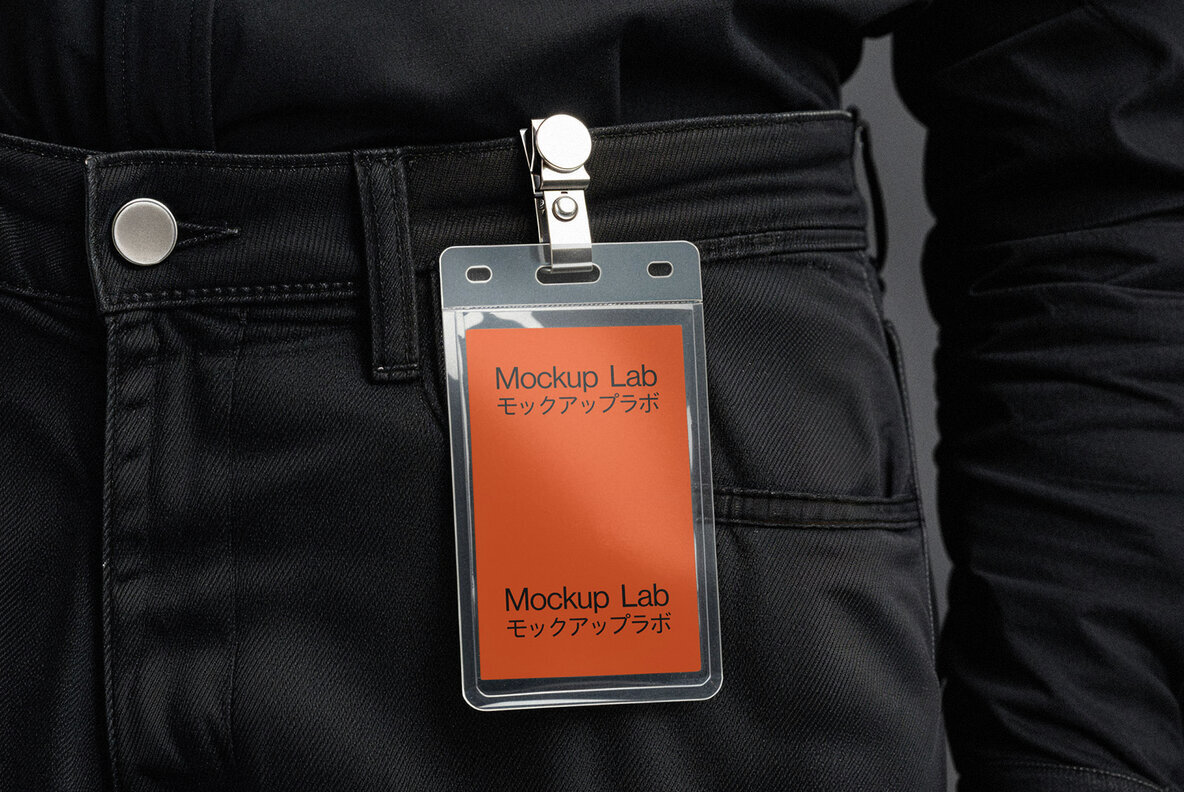 Badge 01ML Mockup 1