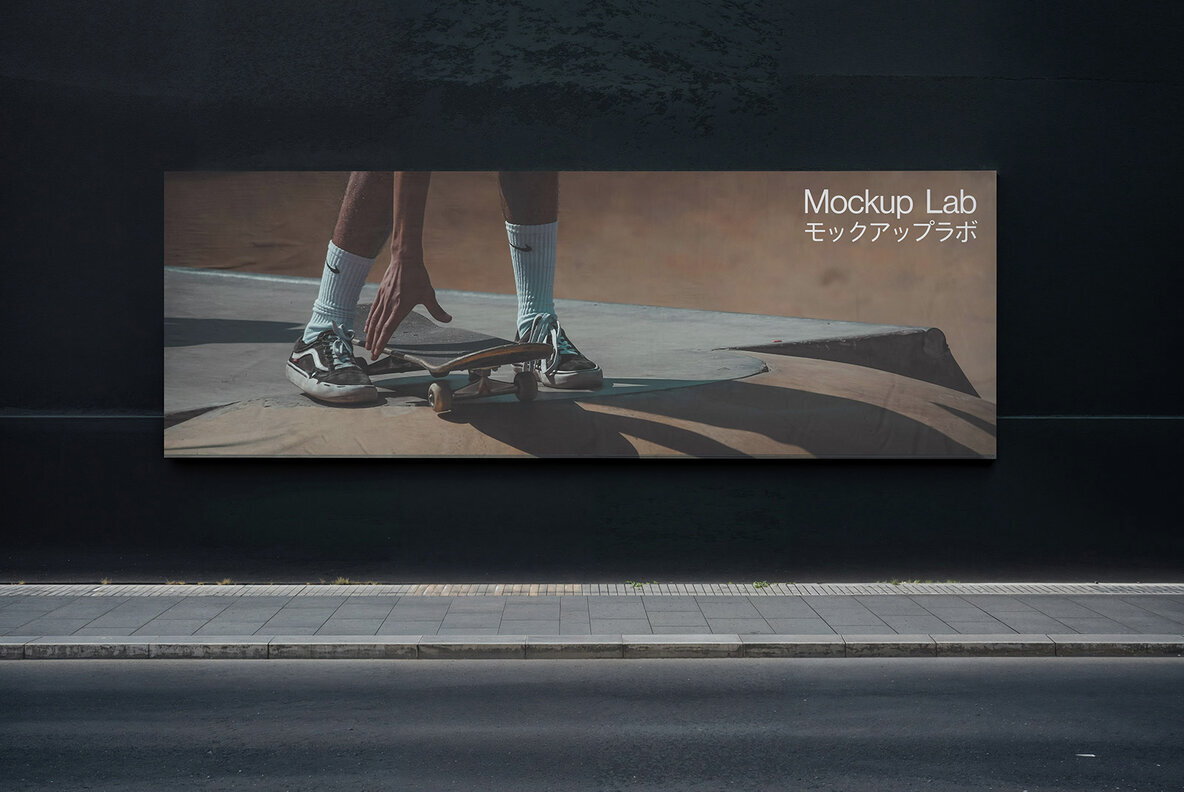 Billboard 20ML Mockup 2