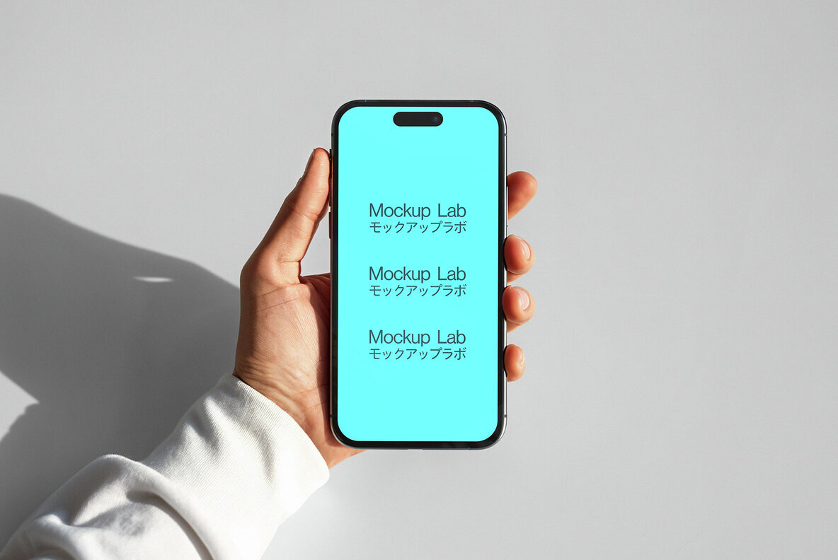 iPhone 03ML Mockup 1