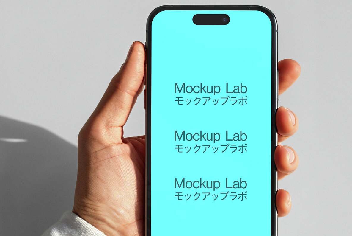 iPhone 03ML Mockup 3