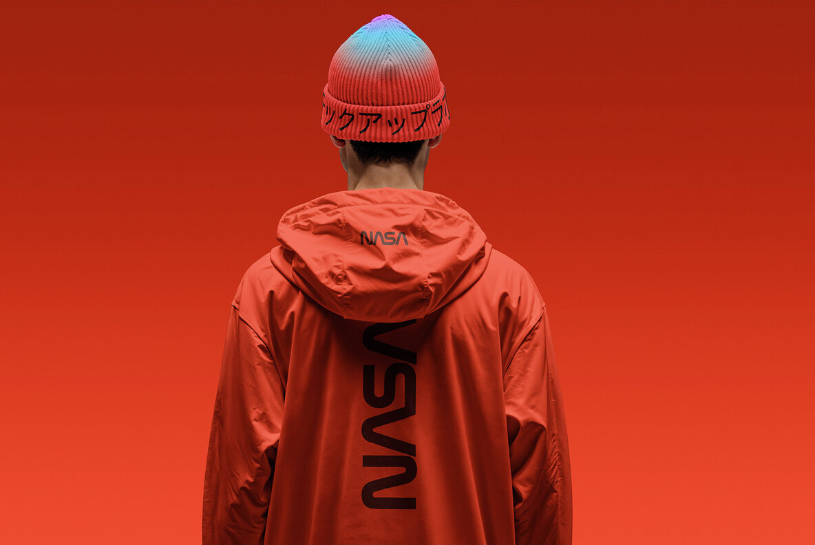 Outfit 01ML Mockup 2