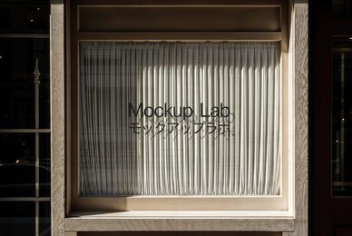 Storefront 03ML Mockup