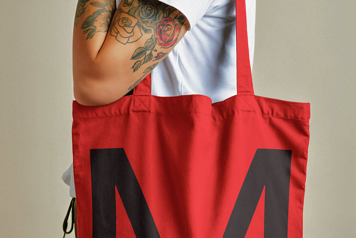 Tote Bag 01ML Mockup 2