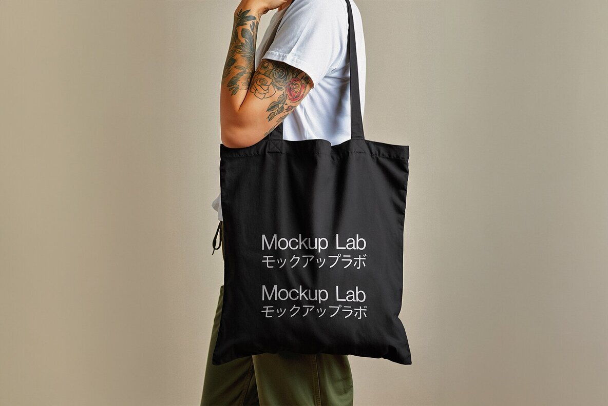 Tote Bag 01ML Mockup 3
