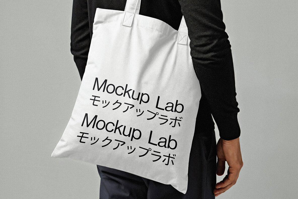 Tote Bag 02ML Mockup 1