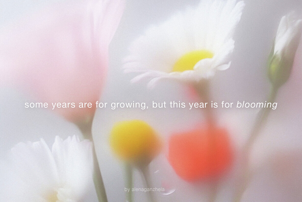 Primavera Soft Floral Backgrounds 2