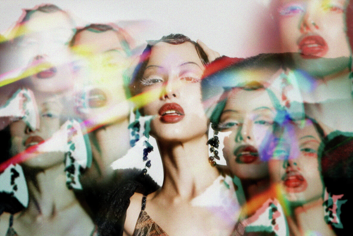 Blurry Prism Photo Effect 3