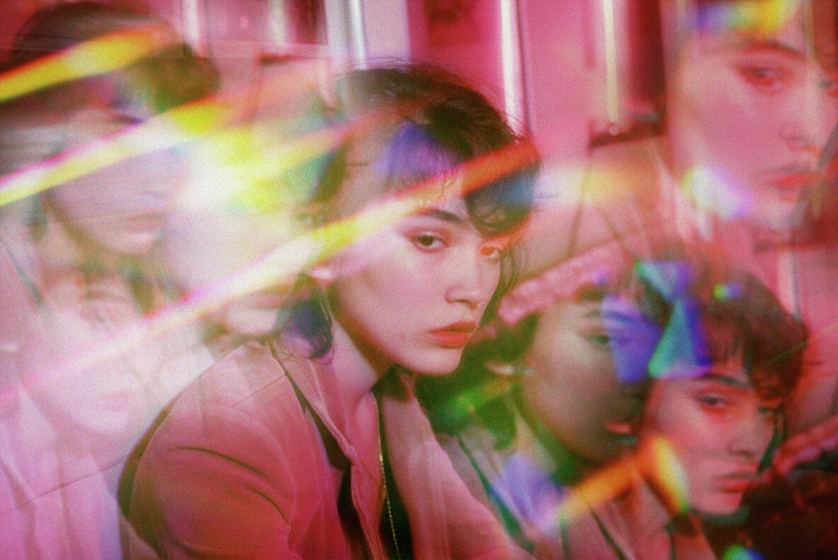 Blurry Prism Photo Effect 5