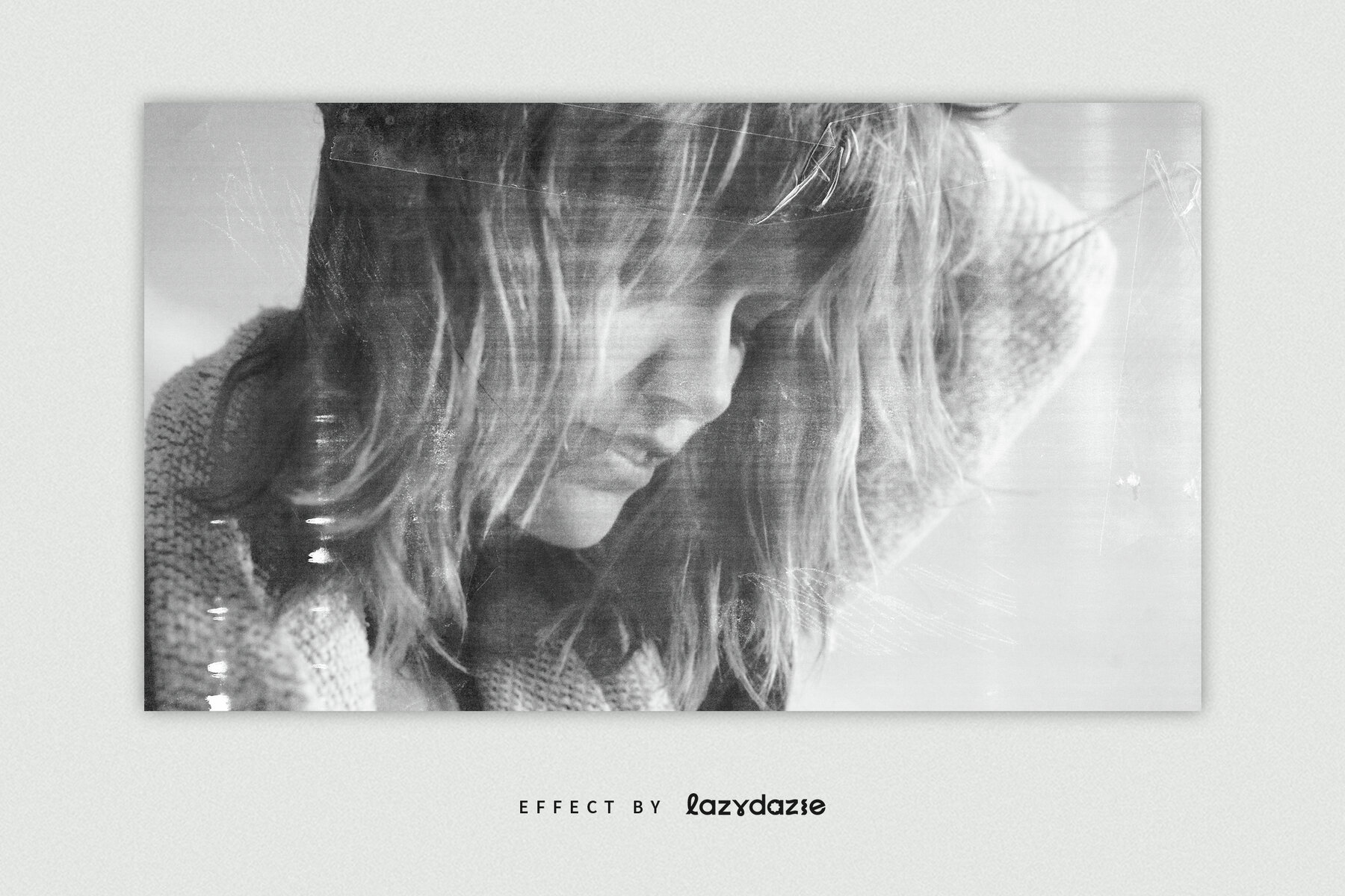 Grunge Paper Image Effect Mockup 4