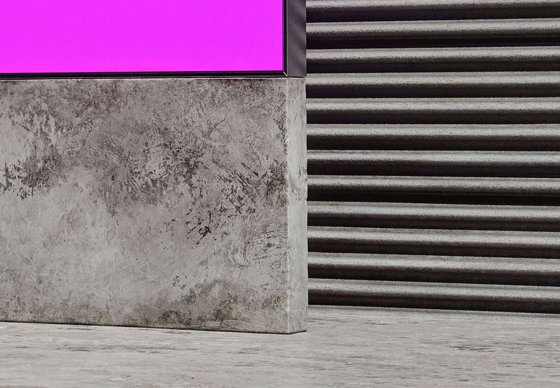 Vertical Display 4 3