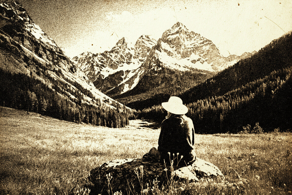 Vintage Risograph Photo Effect 5