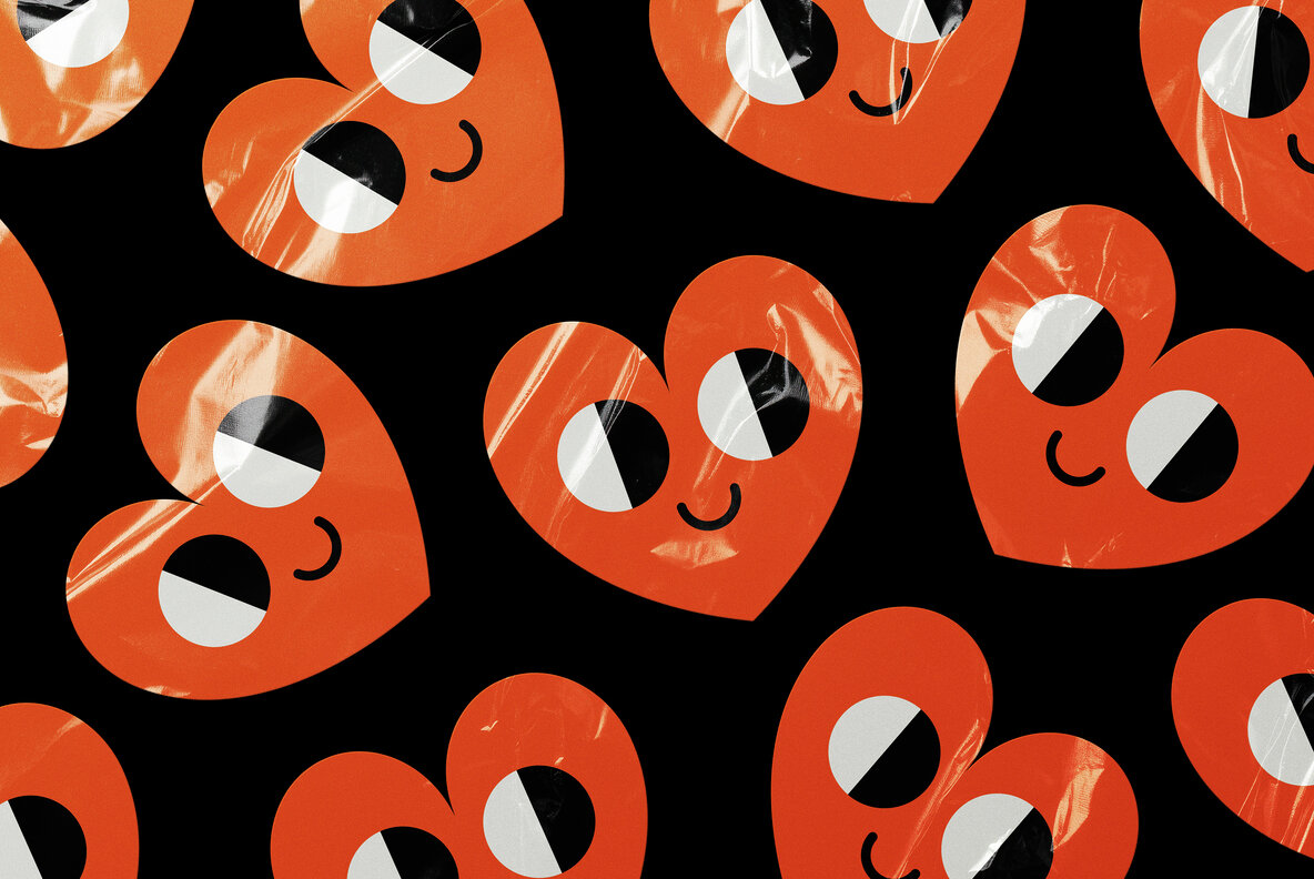 Wrinkled Sticker Mockup 4