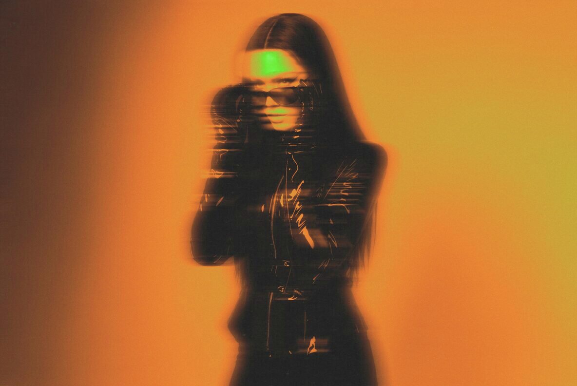 Bleached Motion Photo Effect 7