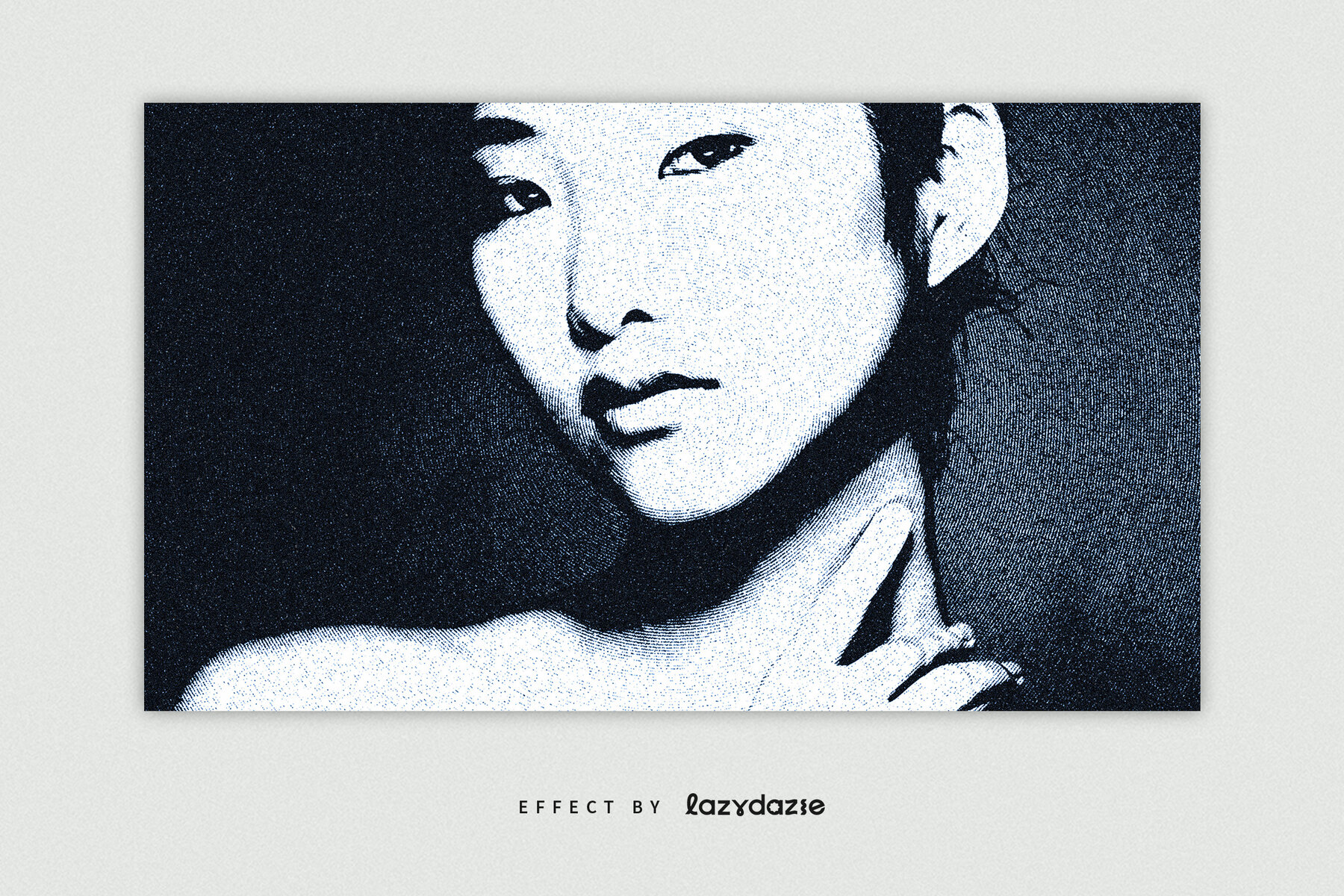 Circular Halftone Image Effect Mockup 4